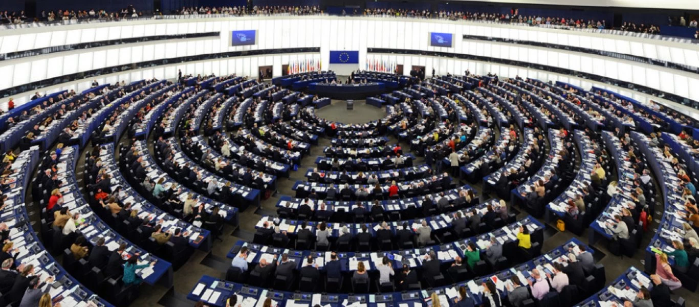 Ευρωκοινοβούλιο: Καταδικάζει την τουρκική εισβολή στην Συρία - Καλεί να αποσύρει τις ένοπλες δυνάμεις